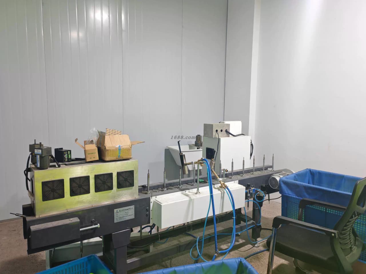 Factory Production Line 30