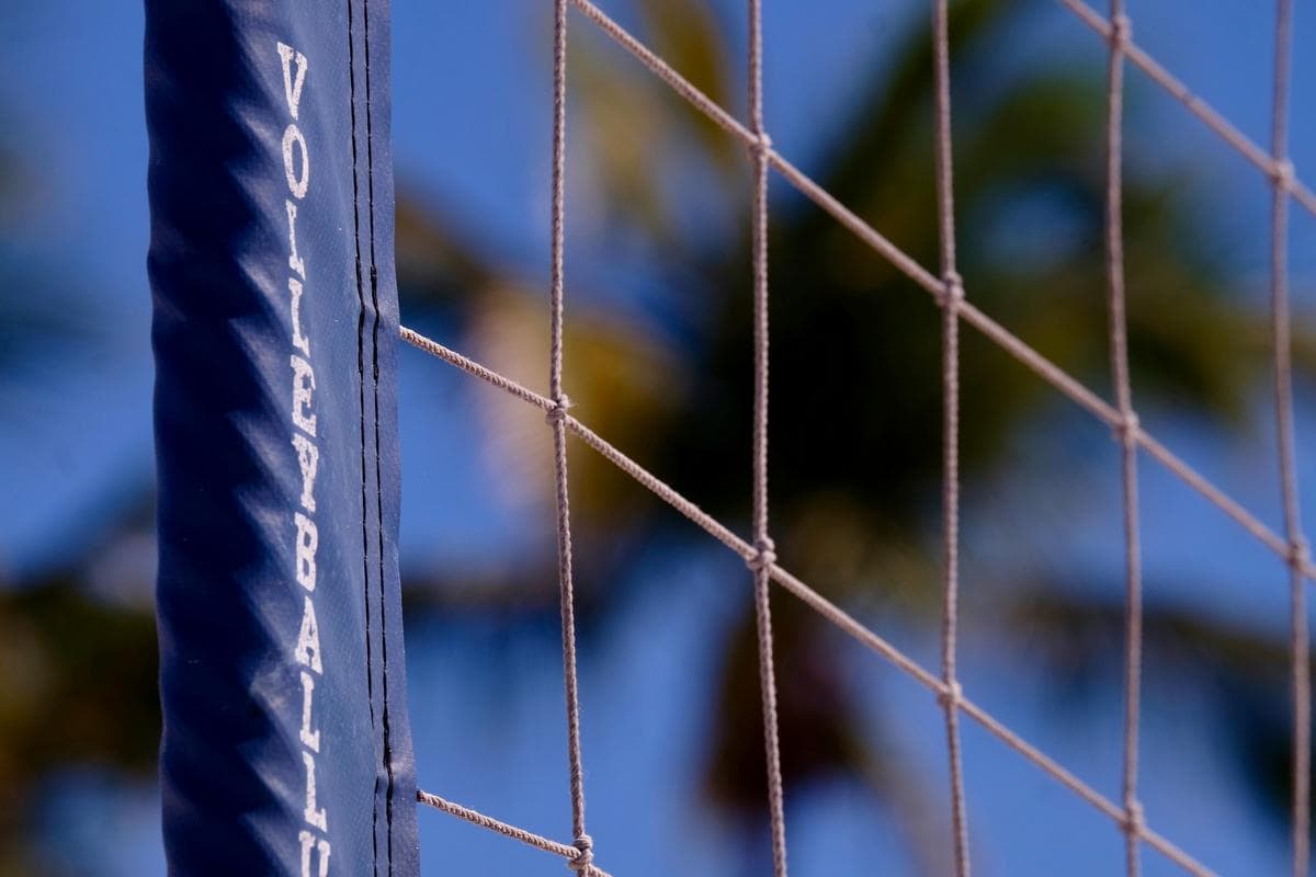 Wholesale Pickleball Nets: Portable vs Permanent for Clubs & Retail