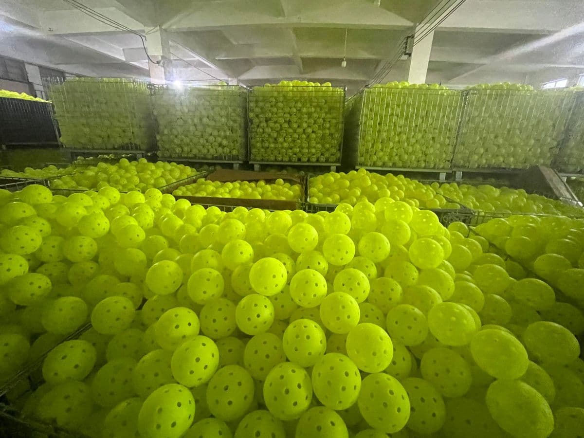 Wholesale Pickleball Ball QC: Bounce, Roundness, Seam & Weight